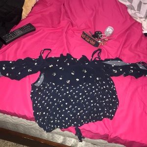 American Eagle crop top